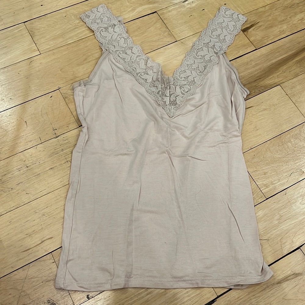Vassarette Jersey Lace Tank Sz S